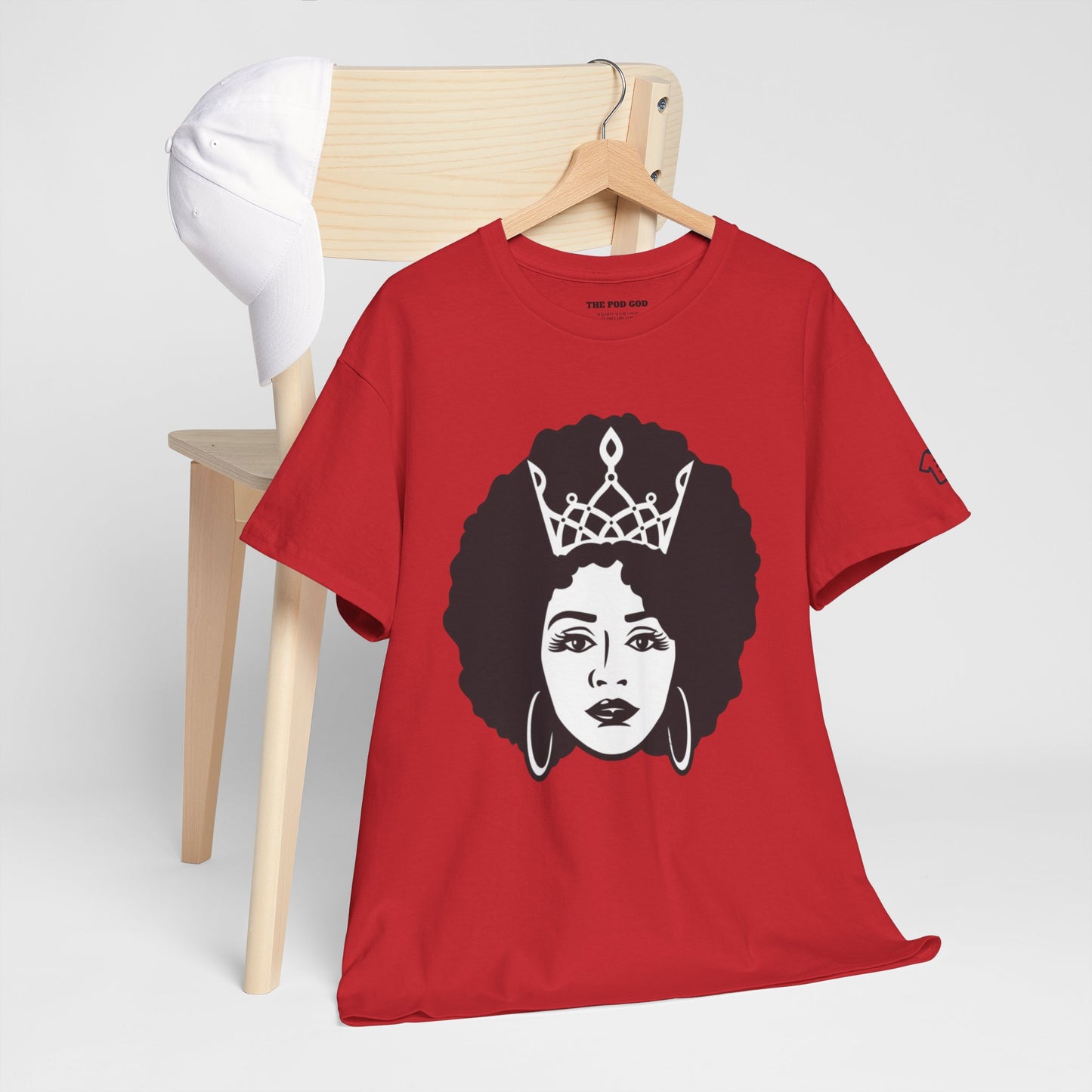 GIVING QUEEN ENERGY T-Shirt